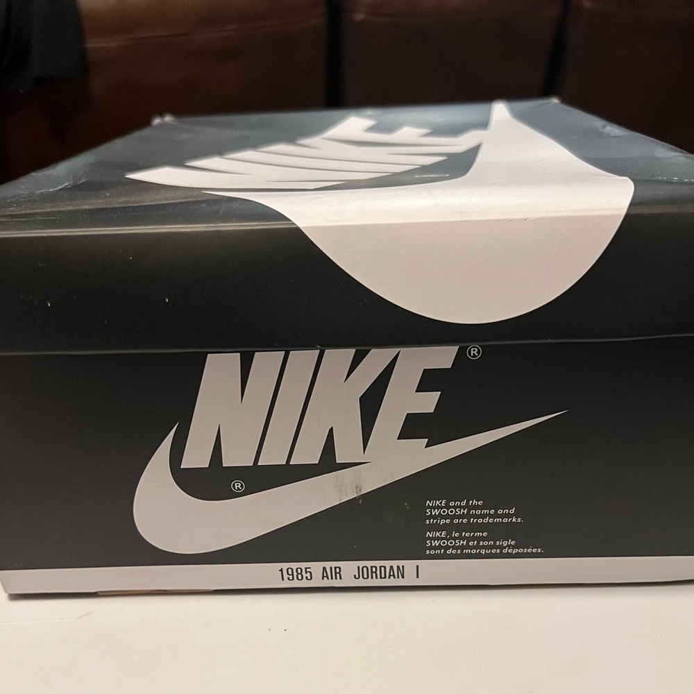 Brand New 1985 Air Jordan 1s Black & White Still In The Box. Like For A Deal!!! - Picture 16 of 16